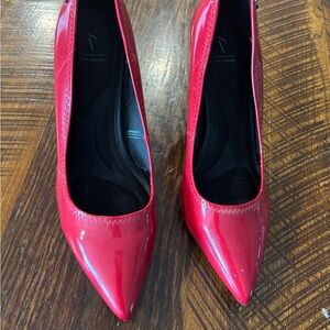 Red Patent Leather Women's Pumps